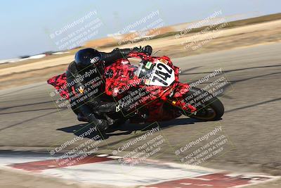 media/Nov-03-2024-TrackDaz (Sun) [[44580f4982]]/A Group/2pm (Grapevine)/